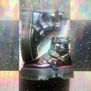 Dr Martens Jadon Max Hardware leather platform buckle combat boots